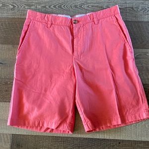 Southern Tide Men’s shorts. 32” waist.